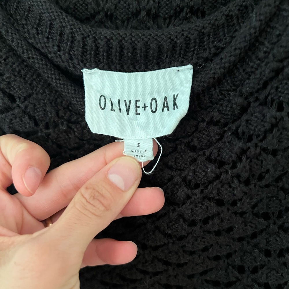 Olive & Oak Women's Black Cowl Neck Sweater